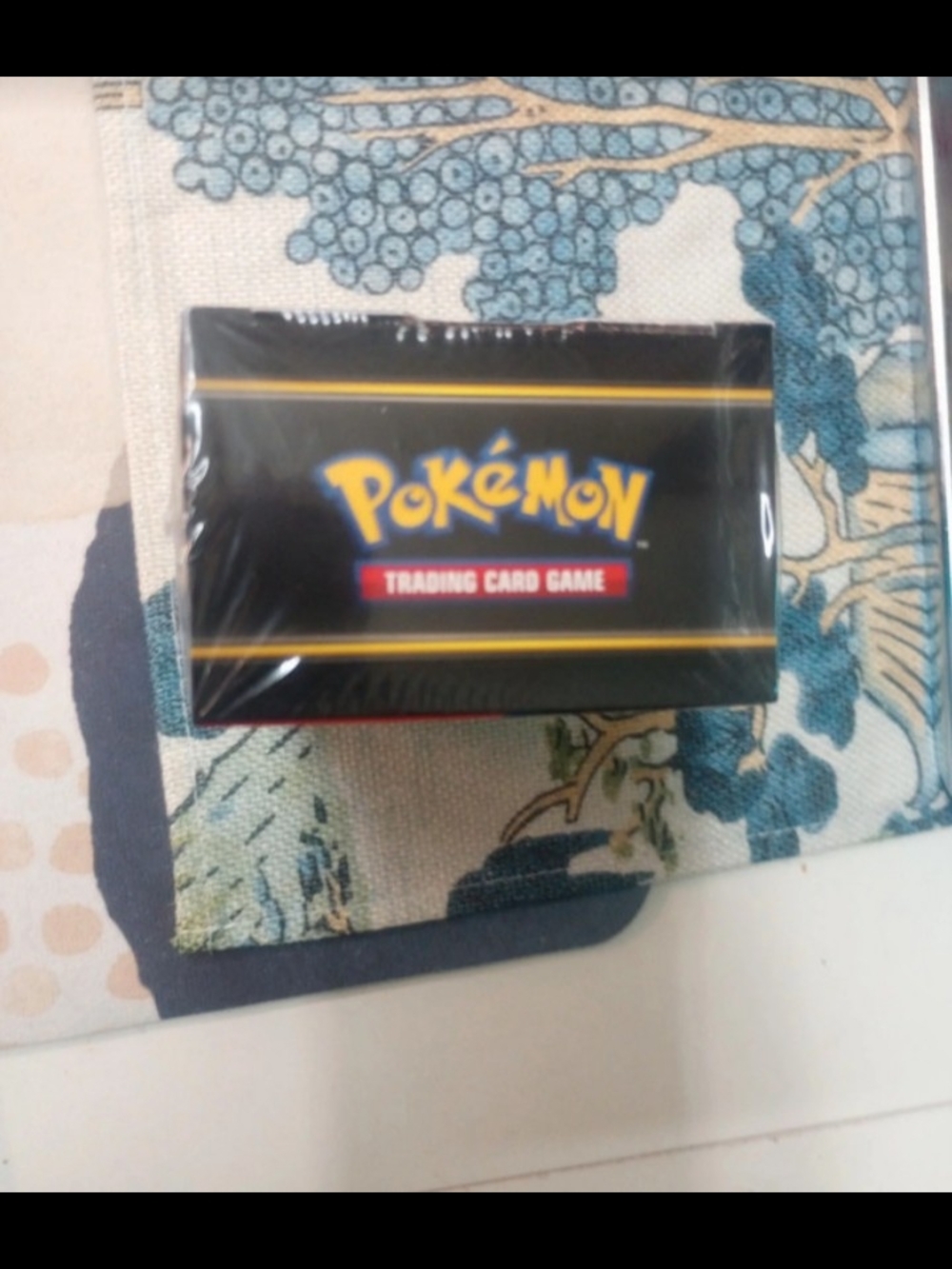 Chaos Rising Booster Pack - Picture 5 of 6